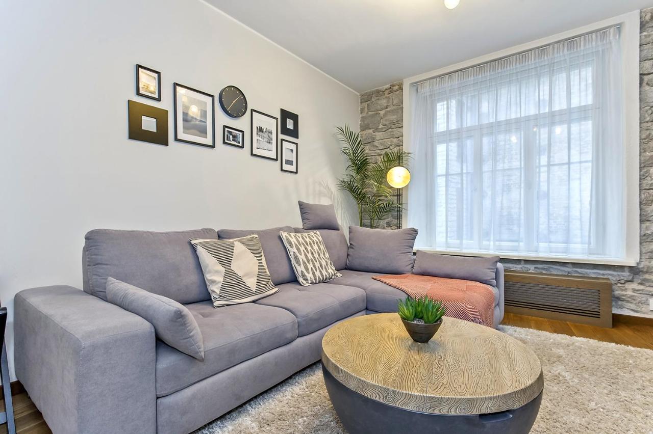 Luxuriously Furnished, Spacious Rotermanni Jewel Tallinn Exterior photo