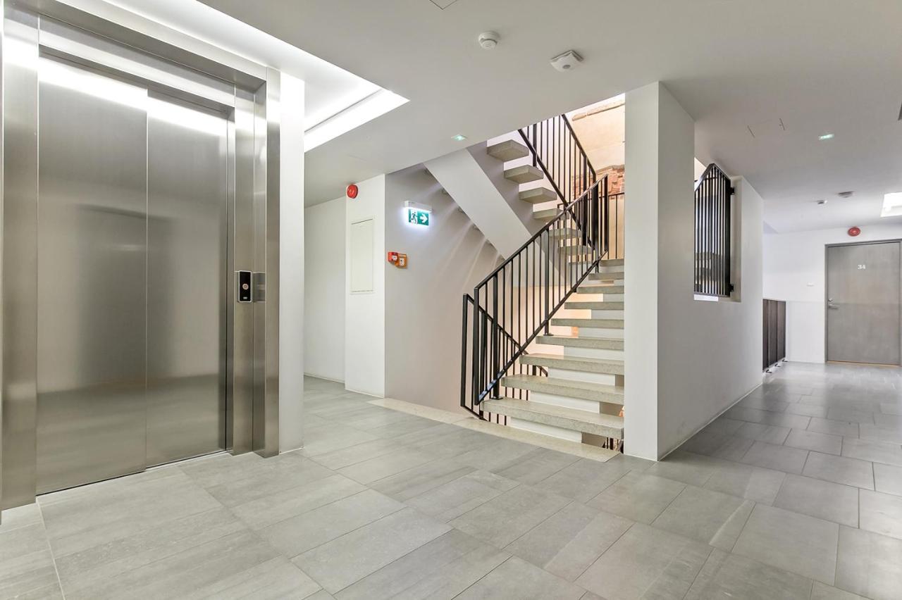 Luxuriously Furnished, Spacious Rotermanni Jewel Tallinn Exterior photo